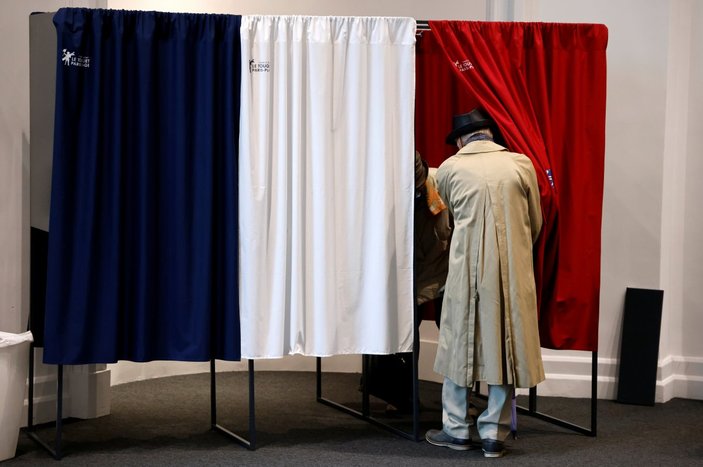 Fransa’da bölgesel seçimlerin ikinci turu yapıldı