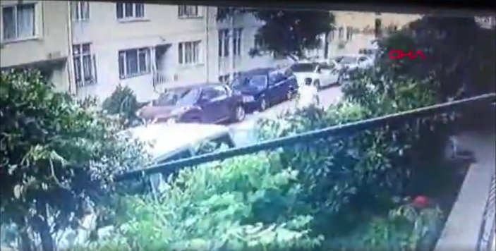 Kocaeli’de, apartmana girip bisiklet çaldı