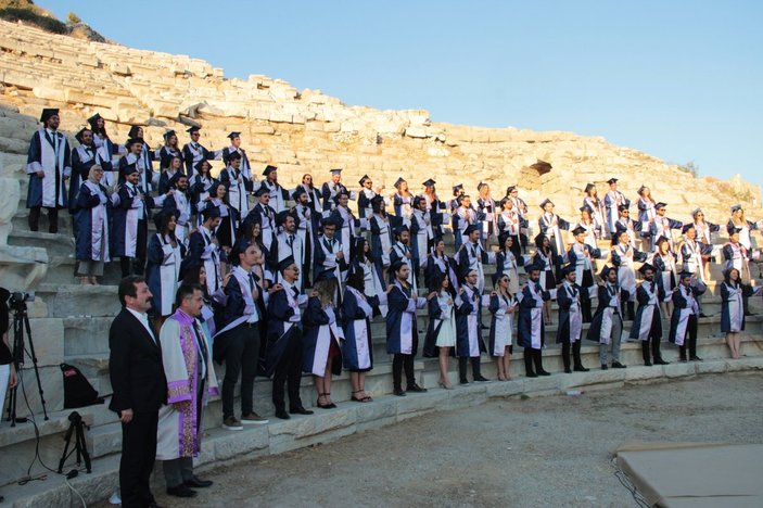 Antik Knidos kentinde 2 bin yıl sonra diploma töreni