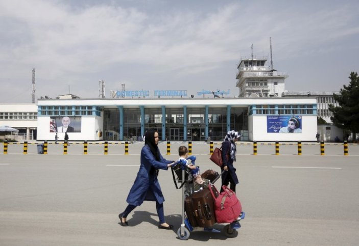 Hulusi Akar'dan, Kabil Havalimanı değerlendirmesi