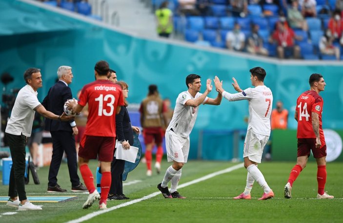 İspanya, İsviçre'yi mağlup ederek yarı finale yükseldi