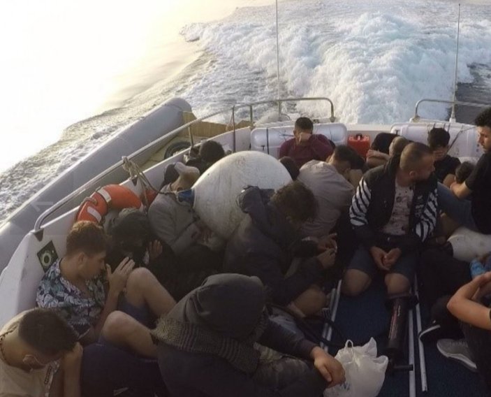 Bodrum'da 25 göçmen kurtarıldı