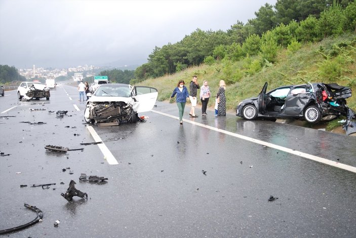 Çekmeköy'de zincirleme kaza: 5 yaralı