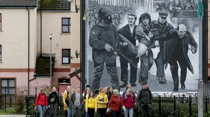 Kuzey İrlanda'da Kanlı Pazar'dan sorumlu İngiliz askerler yargılanmayacak