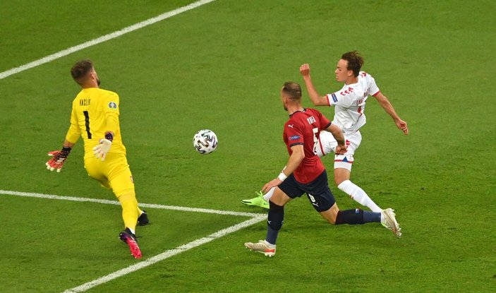 Danimarka, Çekya'yı 2 golle mağlup etti