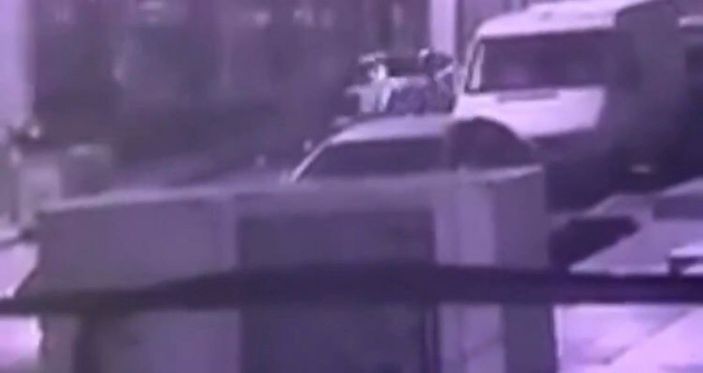 Maltepe’de çalıntı motosiklet ile bekçiye çarptı