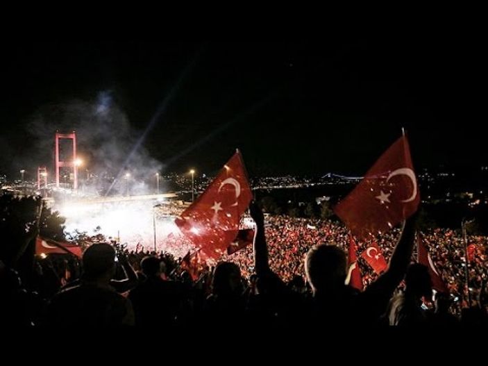 15 Temmuz'da sokağa çıkma yasağı olacak mı? Gözler 15 Temmuz kararlarında..