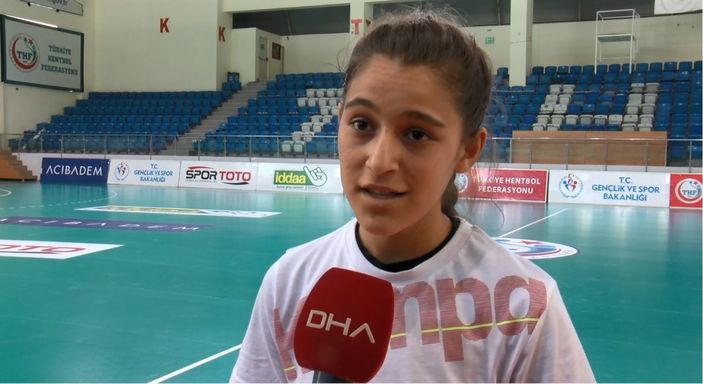 d Kulüplerden Merve Akpınar'a destek