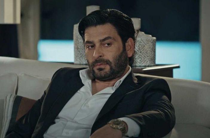 EDHO'da düşman sevindirecek iddia! İlyas Çakırbeyli diziden ayrılıyor mu? Hızır Reis'in eli koluydu...