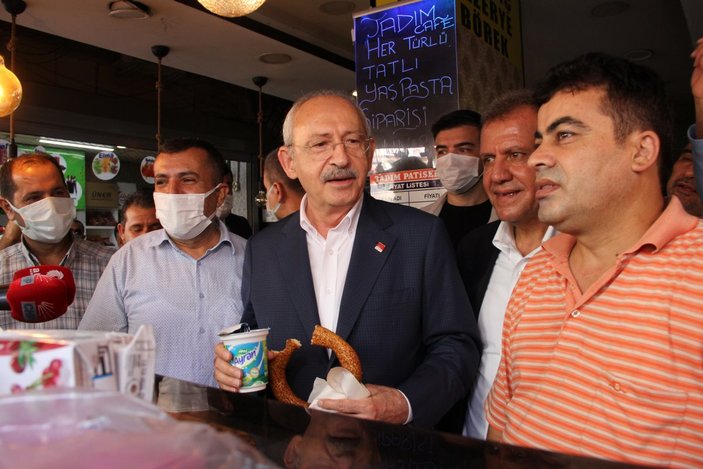 Kemal Kılıçdaroğlu, simit ikramına kendi esprisiyle yanıt verdi