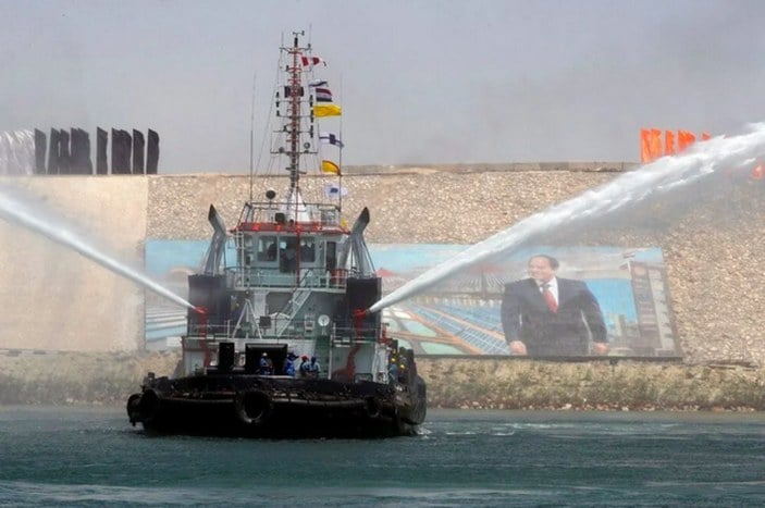 Süveyş Kanalı'nı tıkayan 'Ever Given' Mısır’dan ayrılıyor