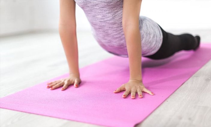 Bacaklardaki dolaşımı iyileştirmek için 5 kolay egzersiz