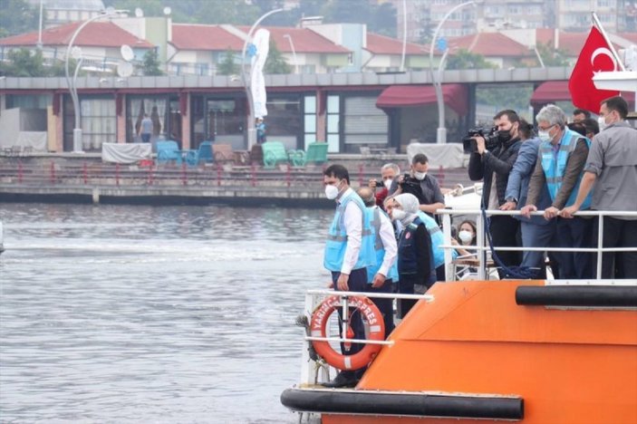 Murat Kurum: Denizimizde toplanacak miktarda müsilaj kalmadı