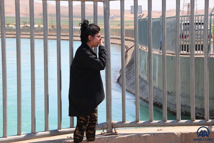 Şanlıurfa’da ikna çalışmaları sırasında ayağı kayan genç kanala düştü