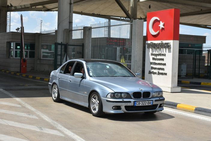 d Gurbetçiler ana vatana gelmeyi sürdürüyor