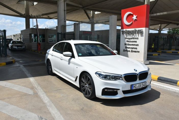 d Gurbetçiler ana vatana gelmeyi sürdürüyor