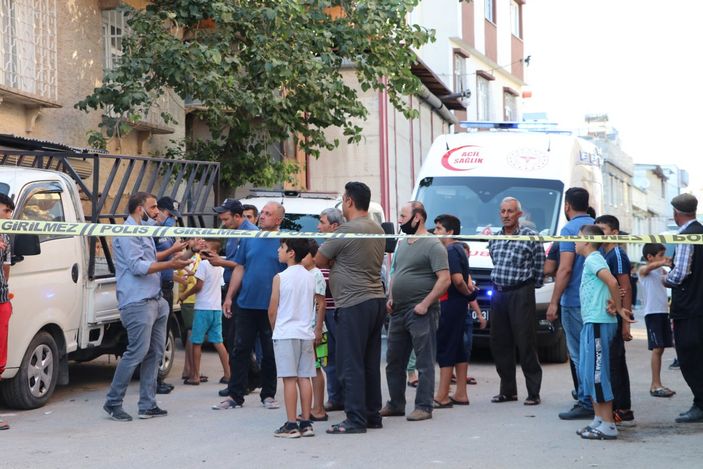Gaziantep’de işçinin üzerine tavan çöktü