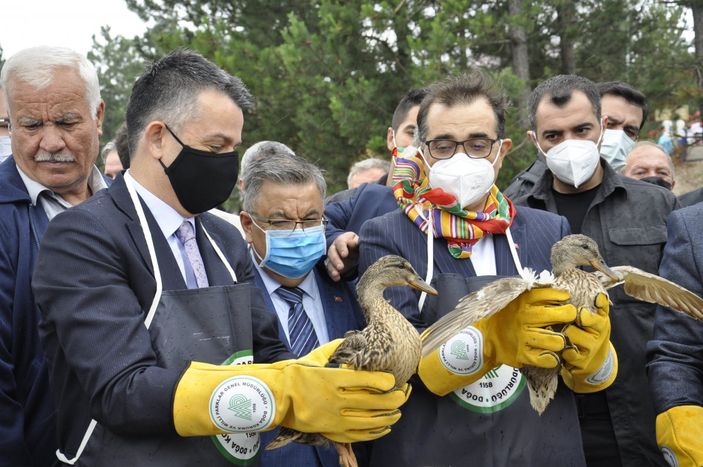 Fatih Dönmez ve Bekir Pakdemirli, Küçükelmalı Tabiat Parkı’nın açılışına katıldı