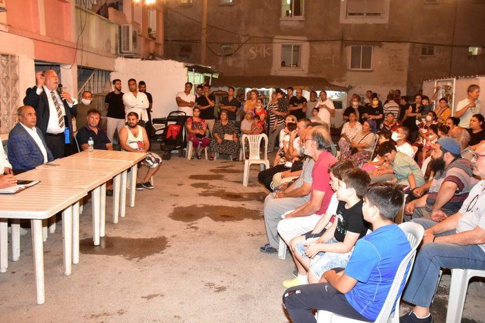 İzmir'de Roman vatandaşlardan 'uyuşturucuya hayır' toplantısı