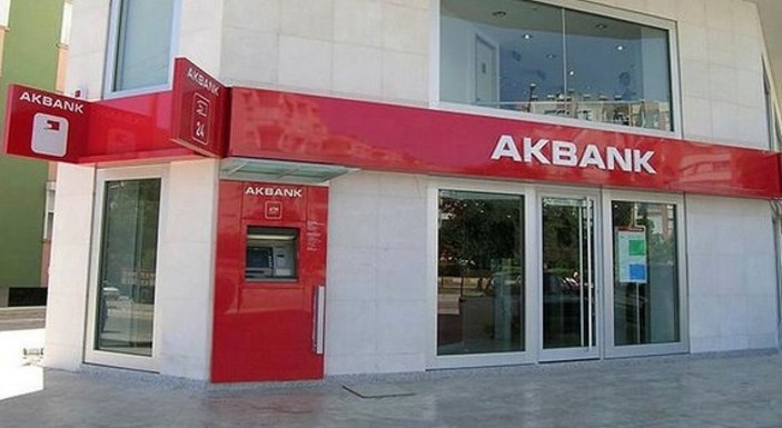 Akbank'tan beklenen açıklama geldi! Siber saldırı mı oldu, müşteri bilgileri çalındı mı?