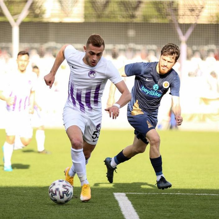 Barış Alper Yılmaz resmen Galatasaray'da! Barış Alper Yılmaz kimdir?