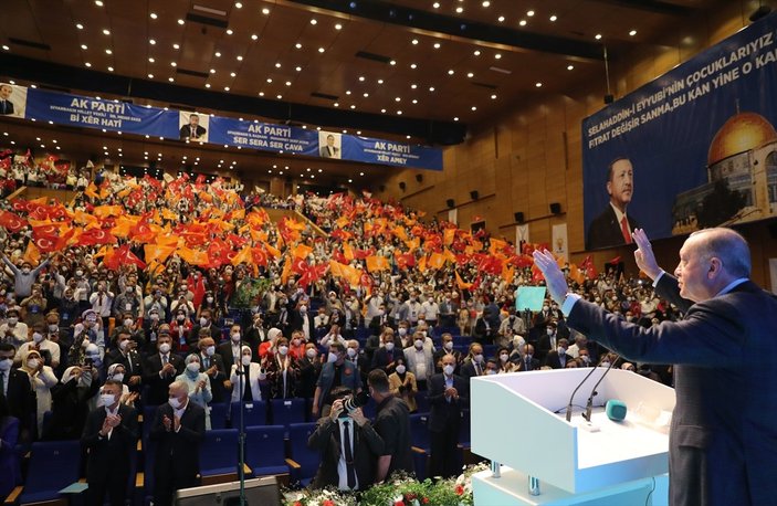 Cumhurbaşkanı Erdoğan'a Diyarbakır'da Biji Serok tezahüratı
