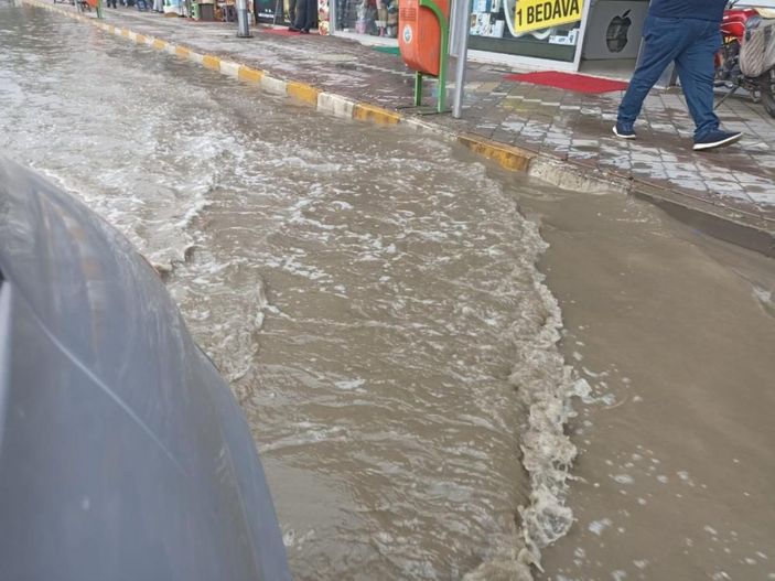 i Iğdır'da sağanak yağış etkili oldu