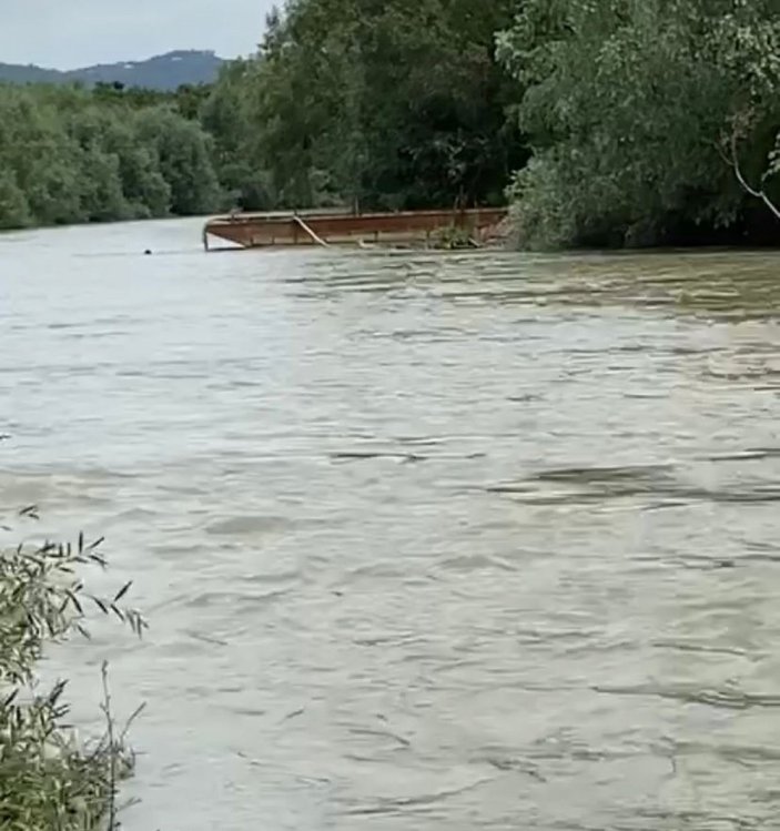 Sakarya'da nehirde kaybolan gencin cansız bedeni bulundu