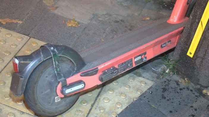 Şişli'de kamyonun altında kalan scooter sürücüsü öldü