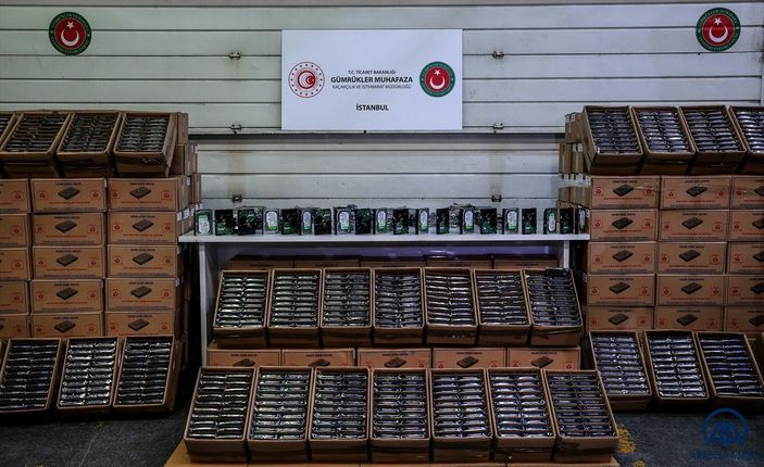 a İstanbul’da 4 bin 260 adet kullanılmış ve arızalı hard diske el konuldu