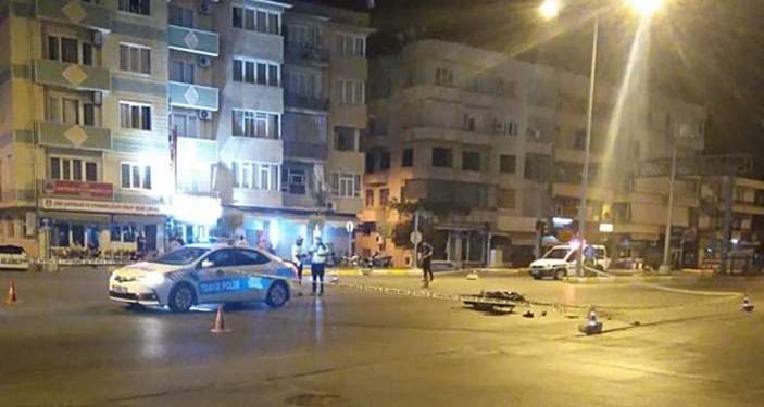 i Aydın'da kamyonet ile motosiklet çarpıştı: 1 ölü