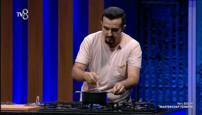 MasterChef'te jüriyi çileden çıkaran olay! Yarışmacı Talha Enes Yıldız gözyaşlarına boğuldu..