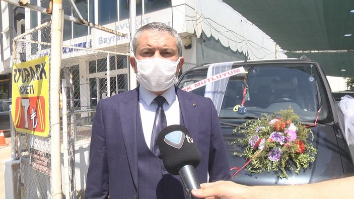 Malatya'daki adam, boşanma davasına süslü arabayla gitti