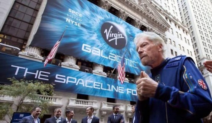 İngiliz milyarder Richard Branson, uzay yolculuğuna çıkıyor