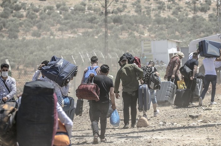 Suriyeliler, bayram öncesi ülkelerine gidiyor