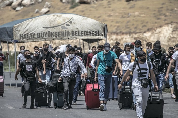 Suriyeliler, bayram öncesi ülkelerine gidiyor