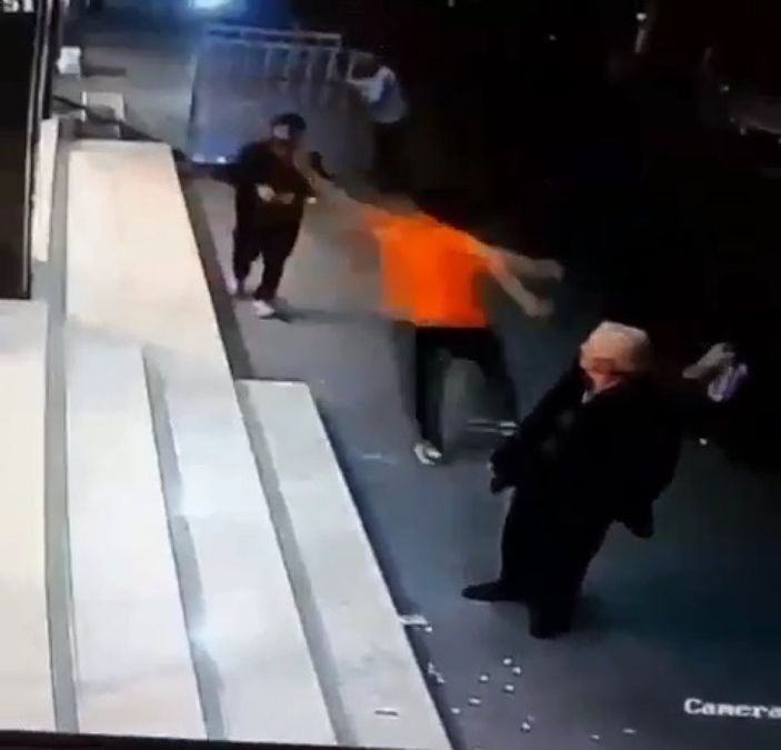 Sultangazi’de ayakkabı hırsızlarını yakalayan işçi mağdur oldu