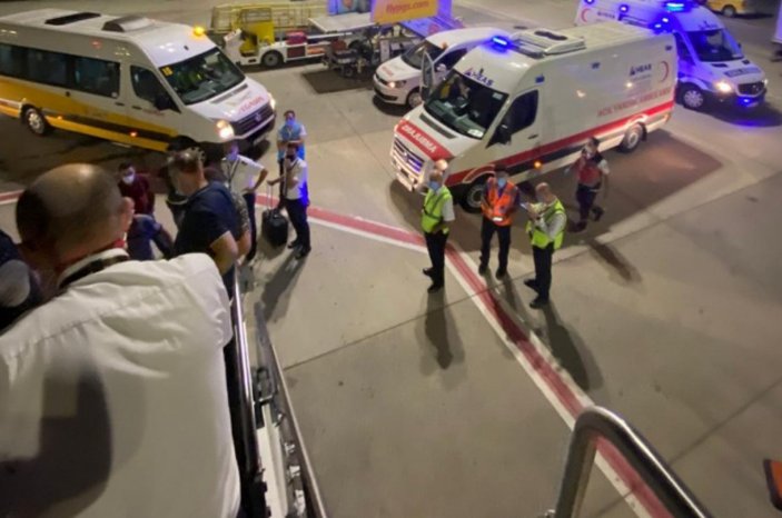 İstanbul-Trabzon seferinde gergin anlar: Pilot uçağı kaldırmadı