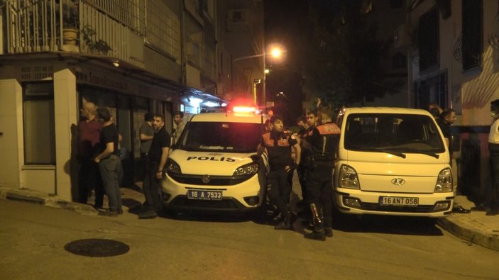 Bursa'da polis aracına ateş açan kişi gözaltına alındı
