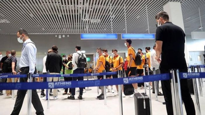 Atina'dan geri döndü! Galatasaray Olympiakos maçı iptal mi edildi? Maç ile ilgili son karar..