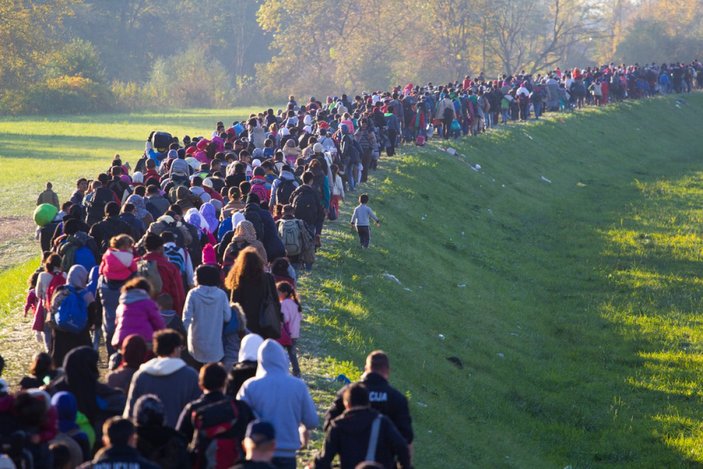 Macaristan'dan AB'ye: Göç sorunlarını çözmek için Türkiye ile anlaşın