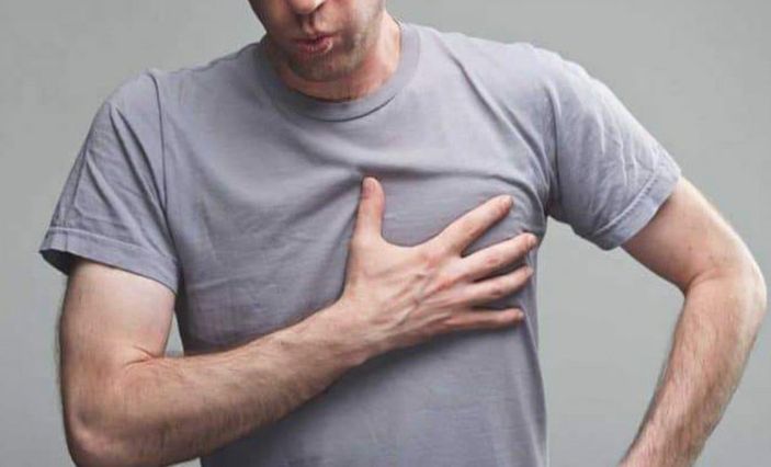 Koronavirüs geçiren 6 kişiden 1'inin kalp atış hızında değişiklik oluyor