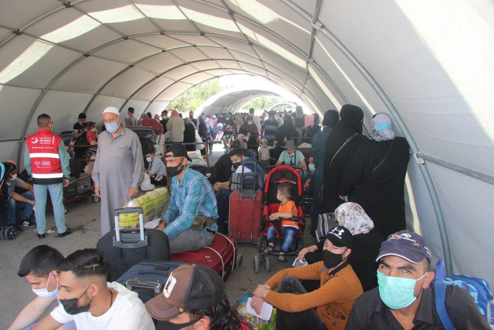 9 günde 18 bin Suriyeli ülkesine döndü