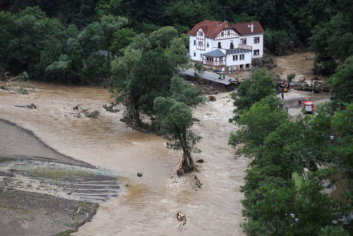 Almanya’da sel felaketi: 59 ölü