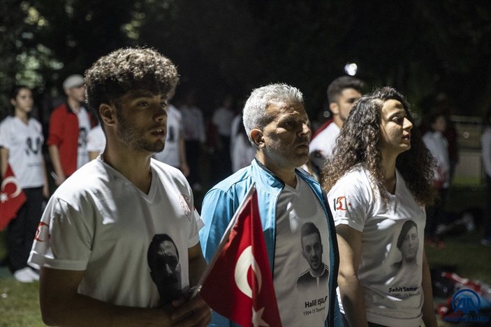 TBMM'de milli sporcuların demokrasi nöbeti