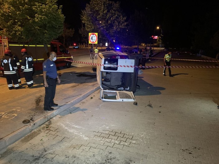 Konya’da kediye çarpmamak için manevra yaptı: 1 ölü, 1 yaralı