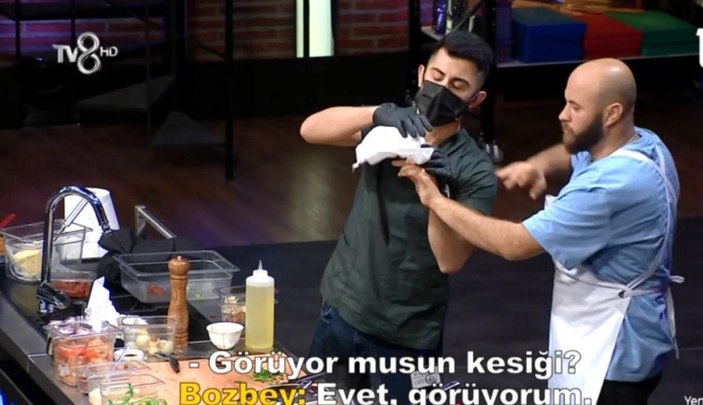 MasterChef yarışmacısı kanlar içerisinde kaldı, çığlık attı! 'Bu kan durmaz'