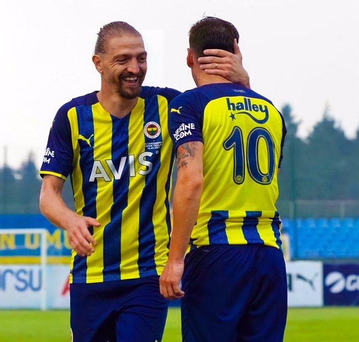 Fenerbahçe'de Caner Erkin takıma ağabeylik yapacak