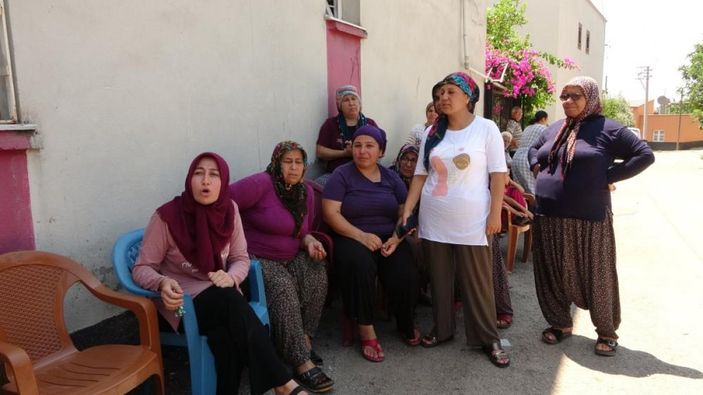 i Adana'da 15 gündür suları kesik olan mahalleli sokağa döküldü