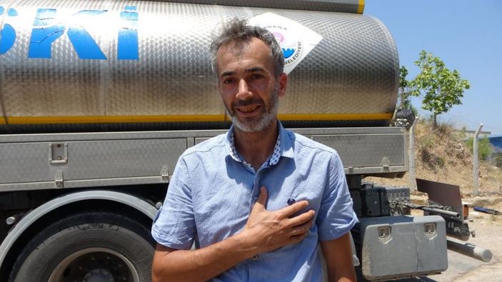 i Adana'da 15 gündür suları kesik olan mahalleli sokağa döküldü